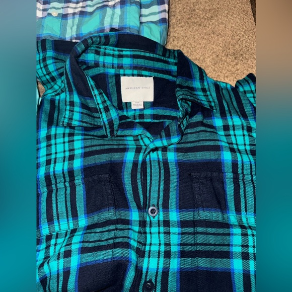 American Eagle Hollister Men’s Size Large Button Up Flannel Lot of 5 Excellent - Picture 3 of 9